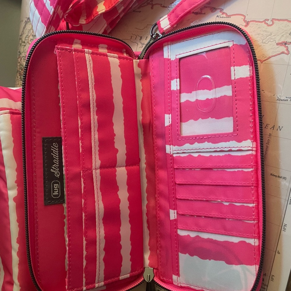 Lug Bebop and matching Straddle walker Pink and White Quilted Bag and Wallet Set - Picture 6 of 7